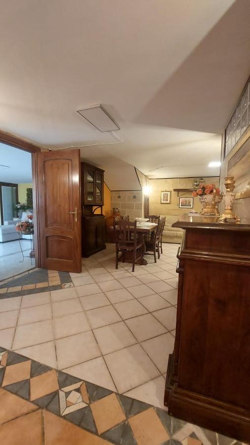 B&B Caravaggio San Donaci Exterior foto